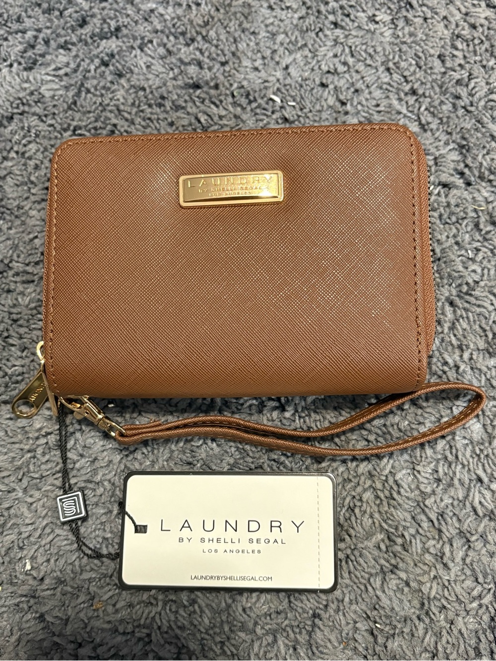 NWT dark brown Laundry by Shelli Segal Los Angeles wristlet wallet